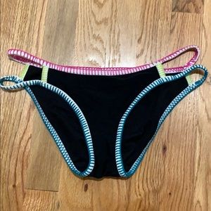 Hula Honey Swim Bottoms black with bright trim